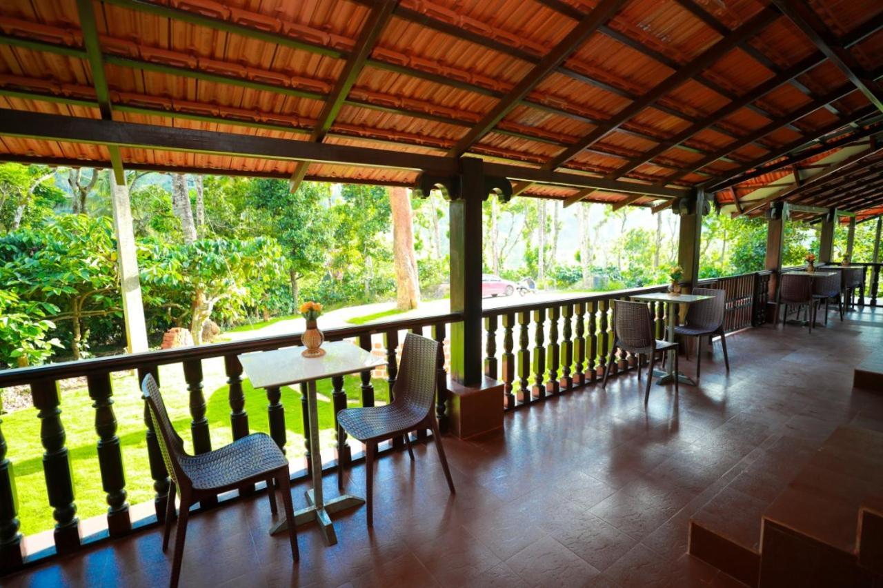 River View Guest House Madikeri Esterno foto