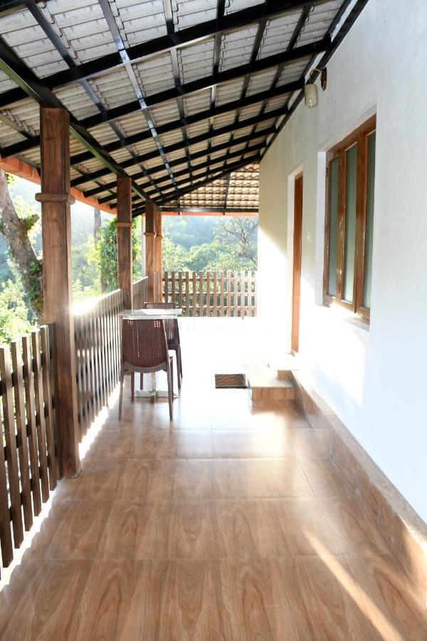 River View Guest House Madikeri Esterno foto